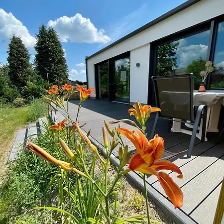 Zur Alten Garage: Fewo Mit Eigenem Garten Appartement *