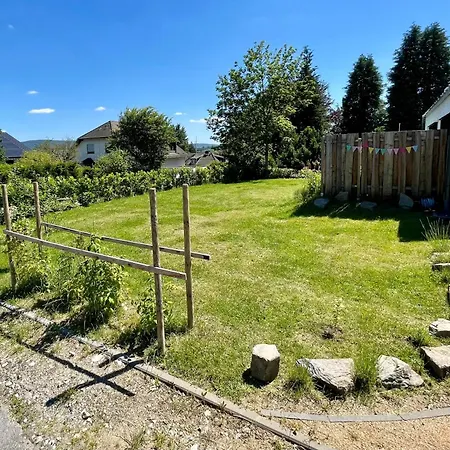 Zur Alten Garage: Fewo Mit Eigenem Garten * Neuwied